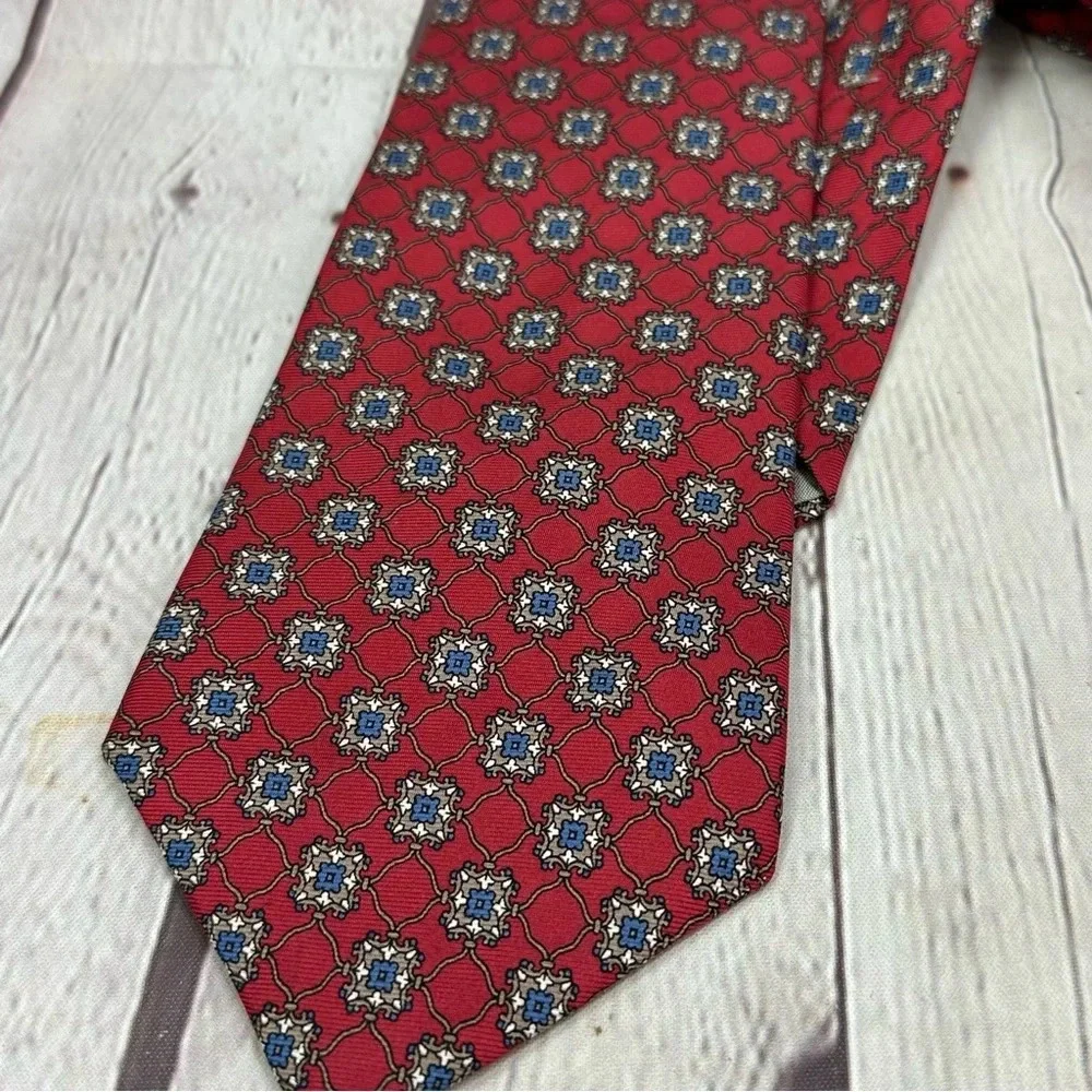 Christian dior silk tie made in USA WPL175